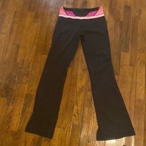Lululemon bootcut pants. Size 4.